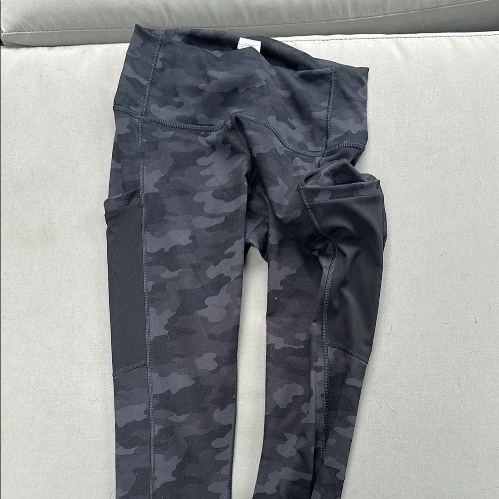 Fabletics Charcoal Camouflage Leggings - Picture 6 of 7